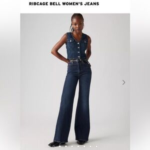 Levi’s Ribcage Bell Women’s Jeans